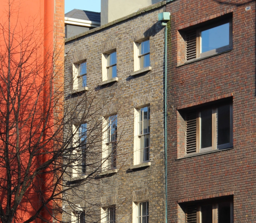 Corner buildings