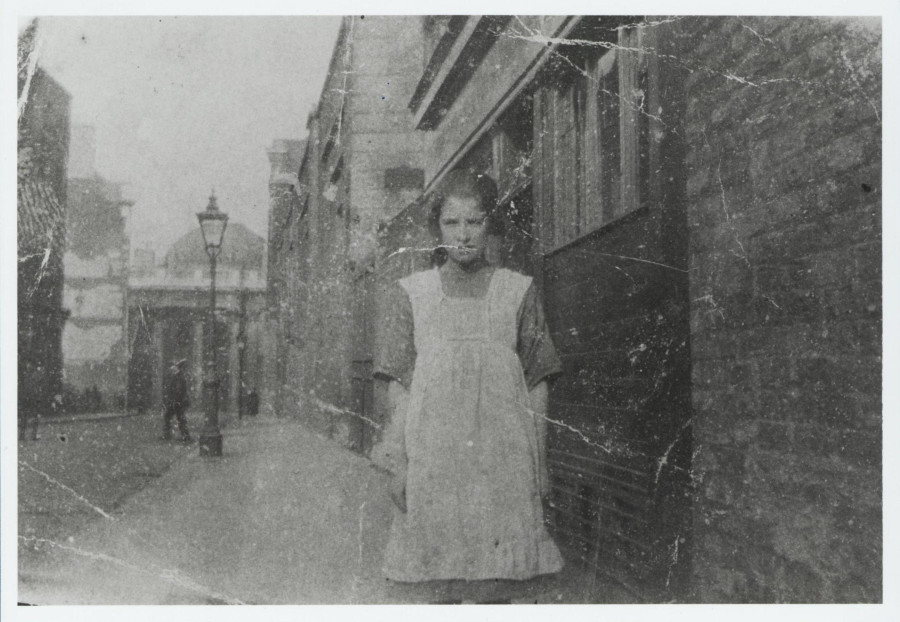 Castle Street in the early 20th century. The horizontal stacking shutters of the shop front (now long demolished) was a common sight in Dublin up to the 1980s