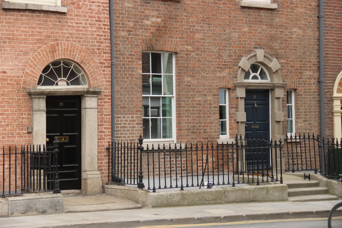 Contrasting doorcases of Numbers 10 and 11 