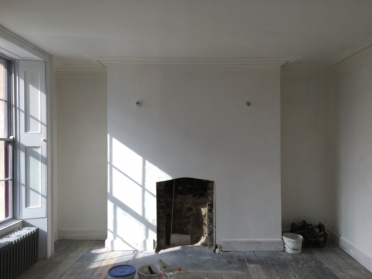 Number 21 prior to the installation of the new shopfront 