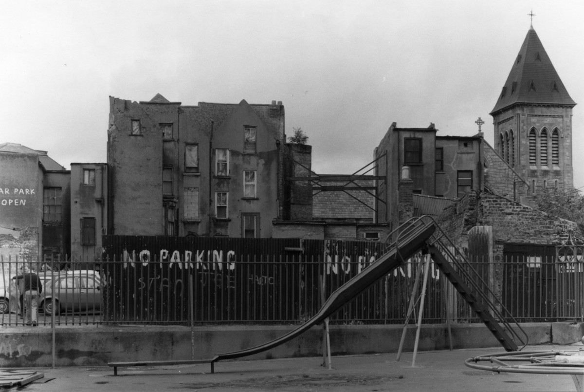 Gabled houses on Aungier Street advancing into dereliction in the 1960s 